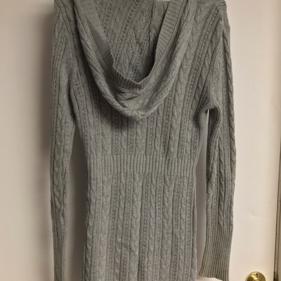 So GRAY KNITTED CARDIGAN SIZE MEDIUM - Picture 7 of 7